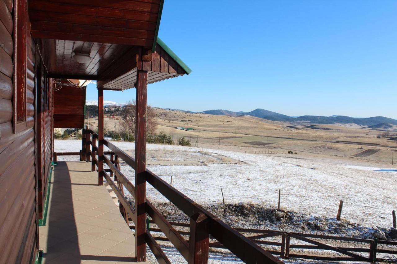 Sun Village Apartments Zabljak Bagian luar foto